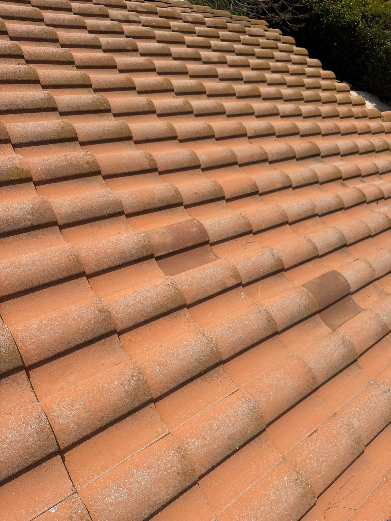 Gallery photos for Cracked and Missing Roof Tiles Are More Urgent Than You Think: Image #8