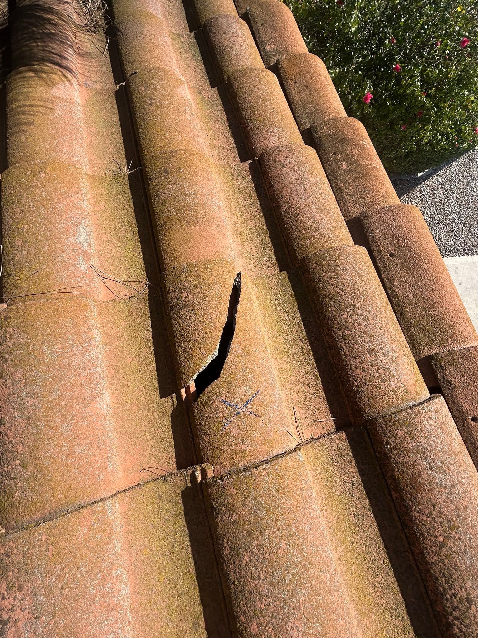 Gallery photos for Cracked and Missing Roof Tiles Are More Urgent Than You Think: Image #4