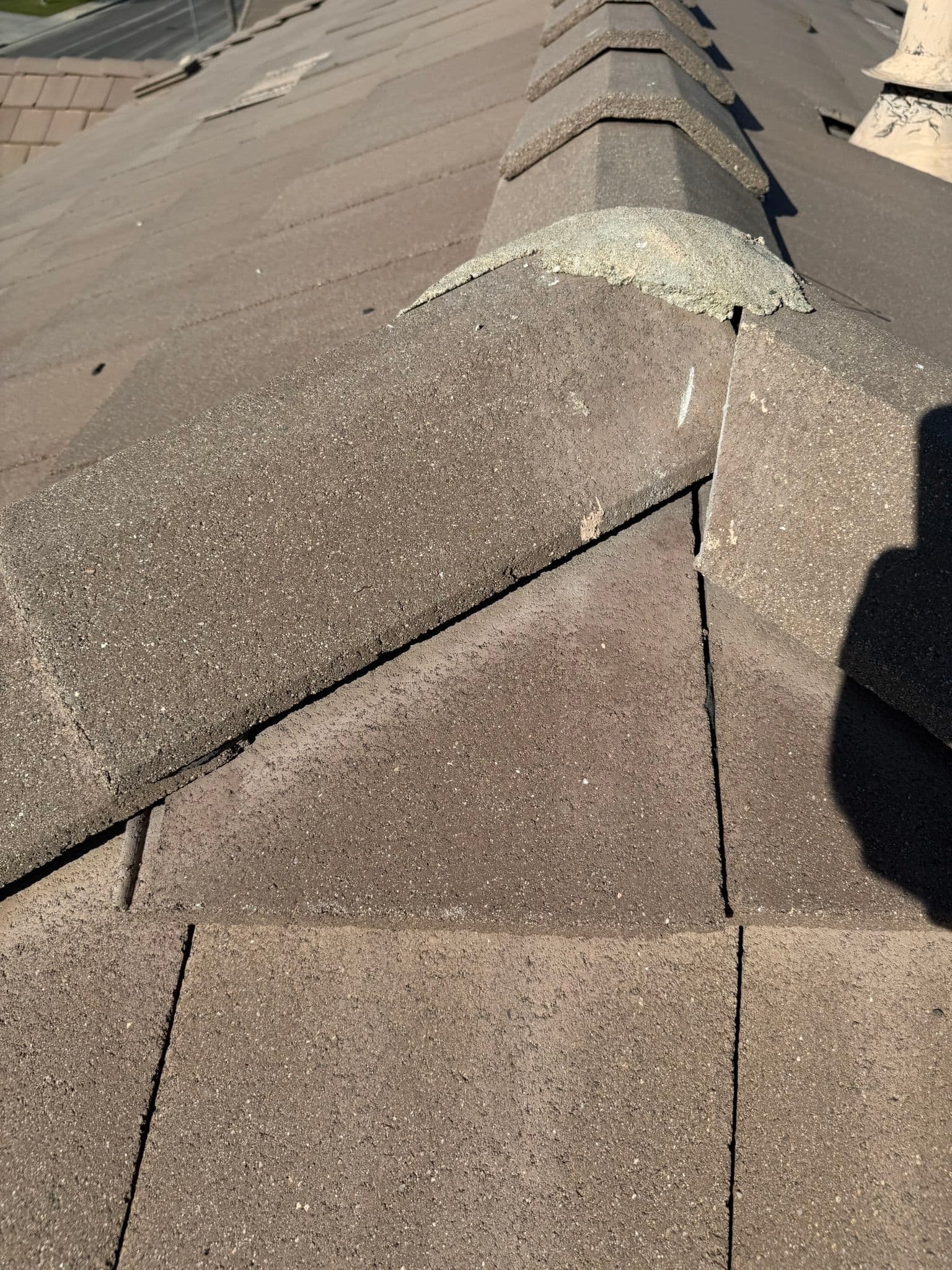 Project Cracked Mortar on a Tile Roof Is a Leak Waiting to Happen image