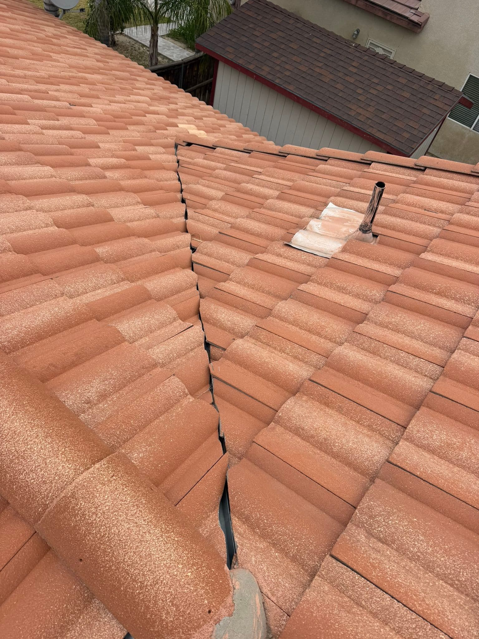 Tile Roof Valley Repair and Mortar Fix Done Right image