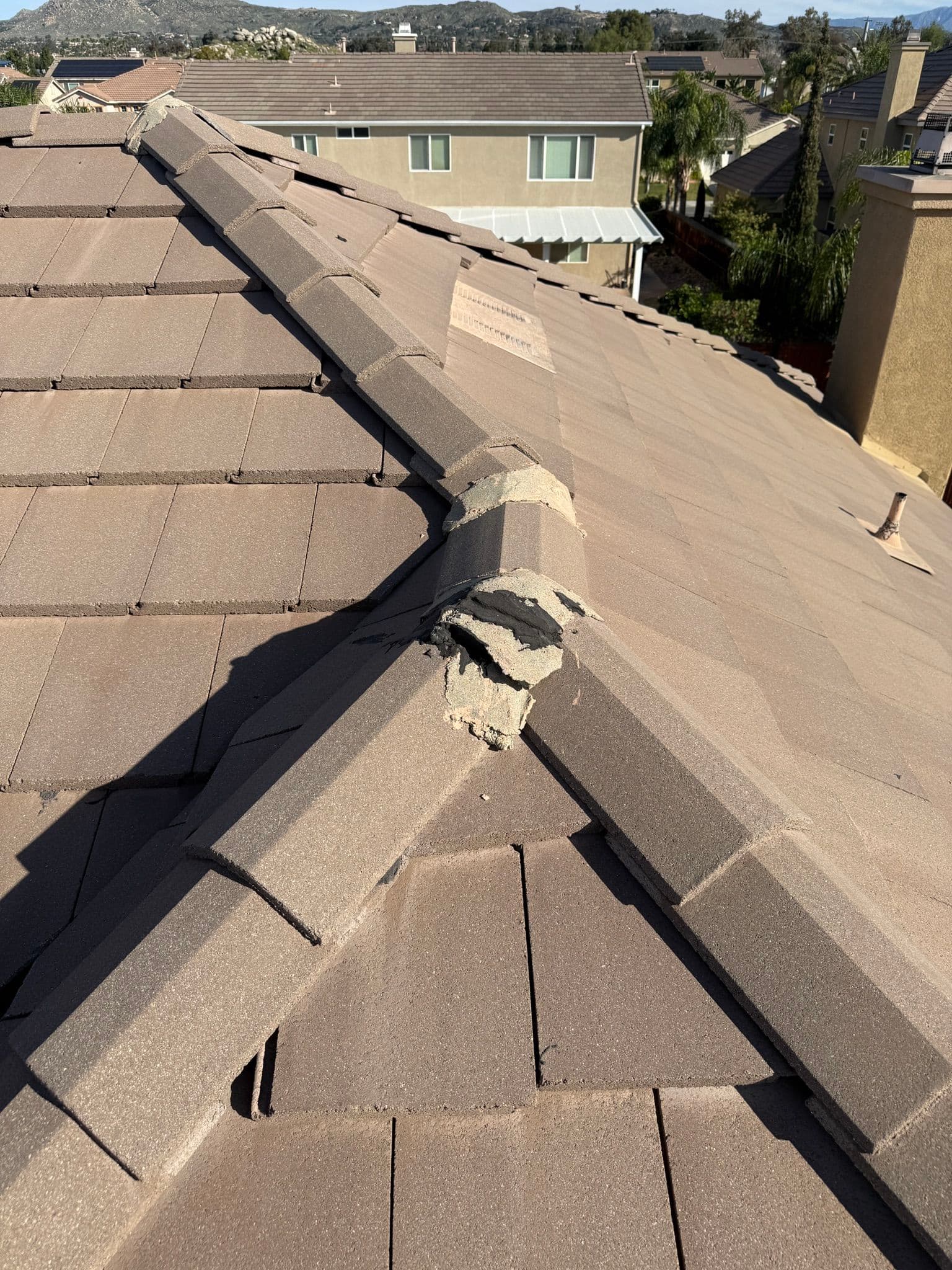 Gallery photos for Cracked Mortar on a Tile Roof Is a Leak Waiting to Happen: Image #1