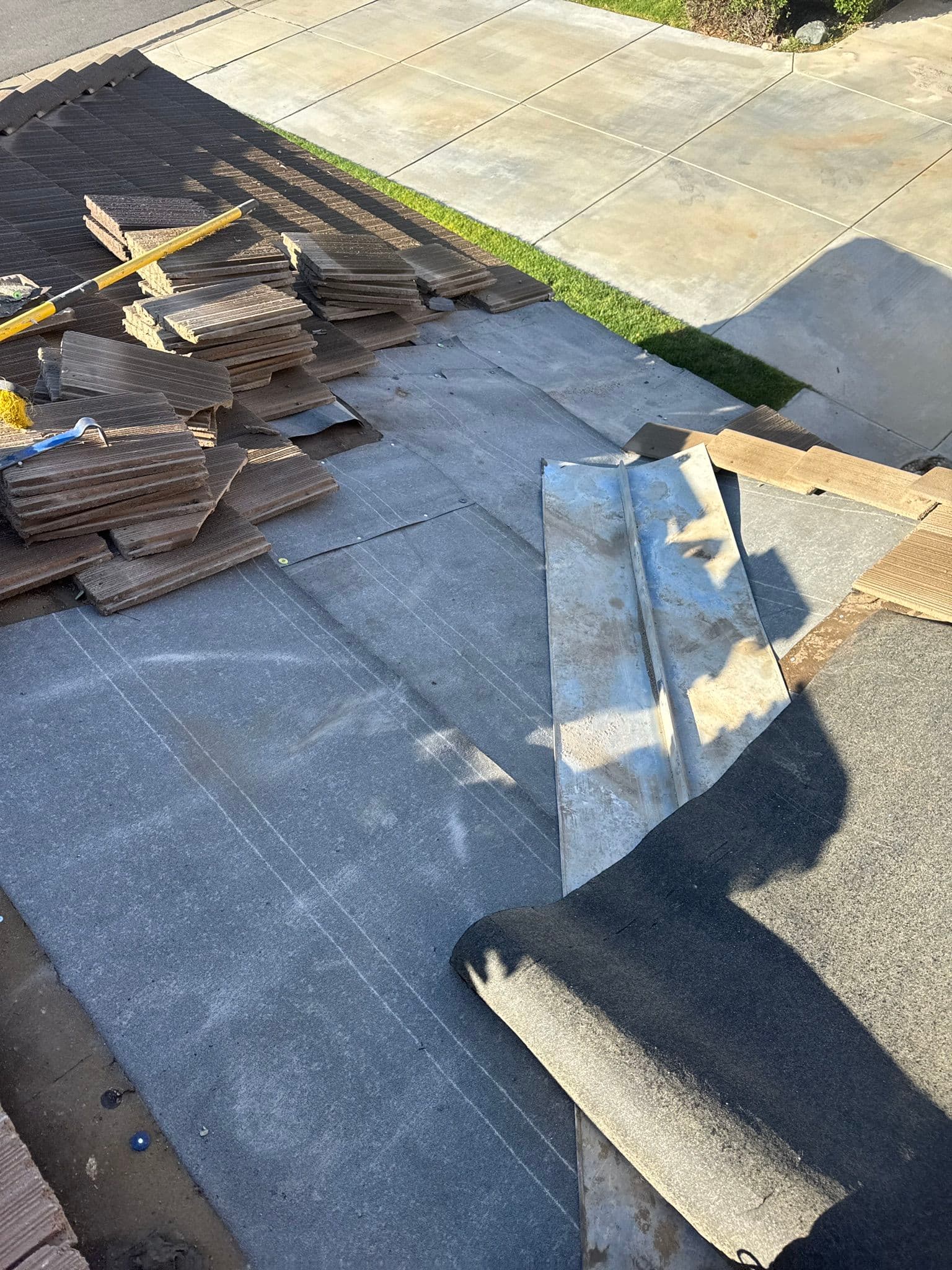 Gallery photos for Tile Roof Valley Leak Repair Done the Right Way: Image #2