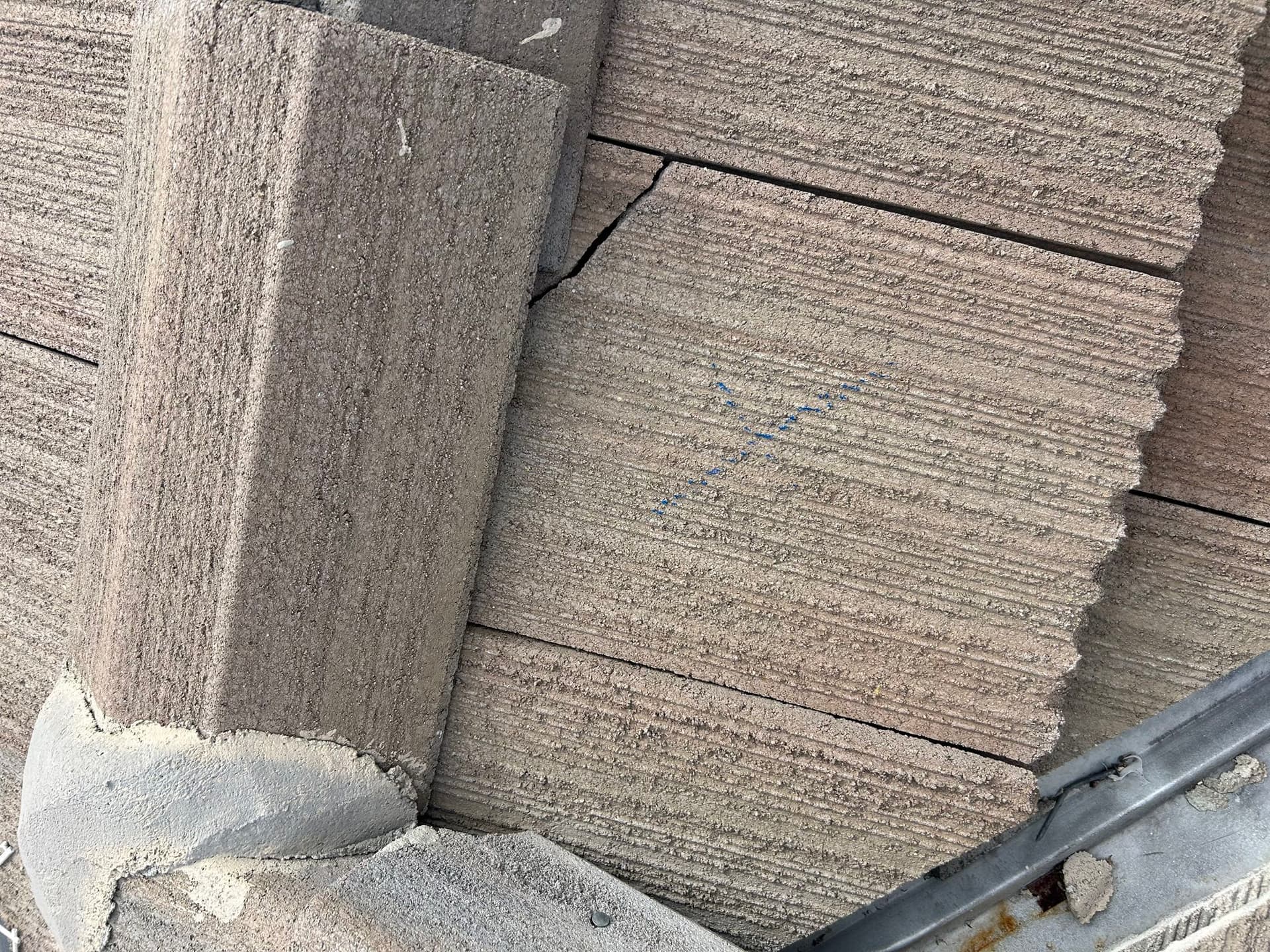 Gallery photos for Cracked Tile Roof Repair Done the Right Way: Image #3