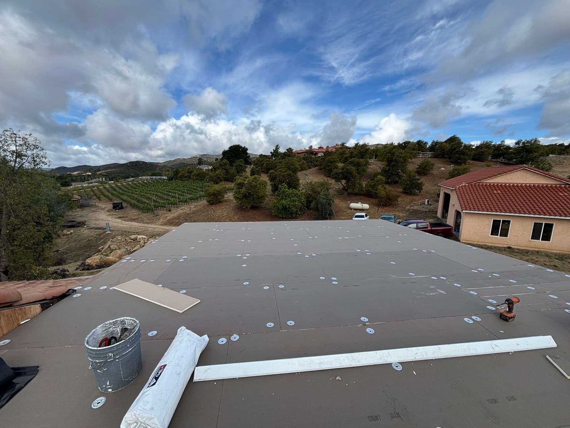 Gallery photos for Old Gravel Flat Roof Gets a Full TPO System Upgrade: Image #4