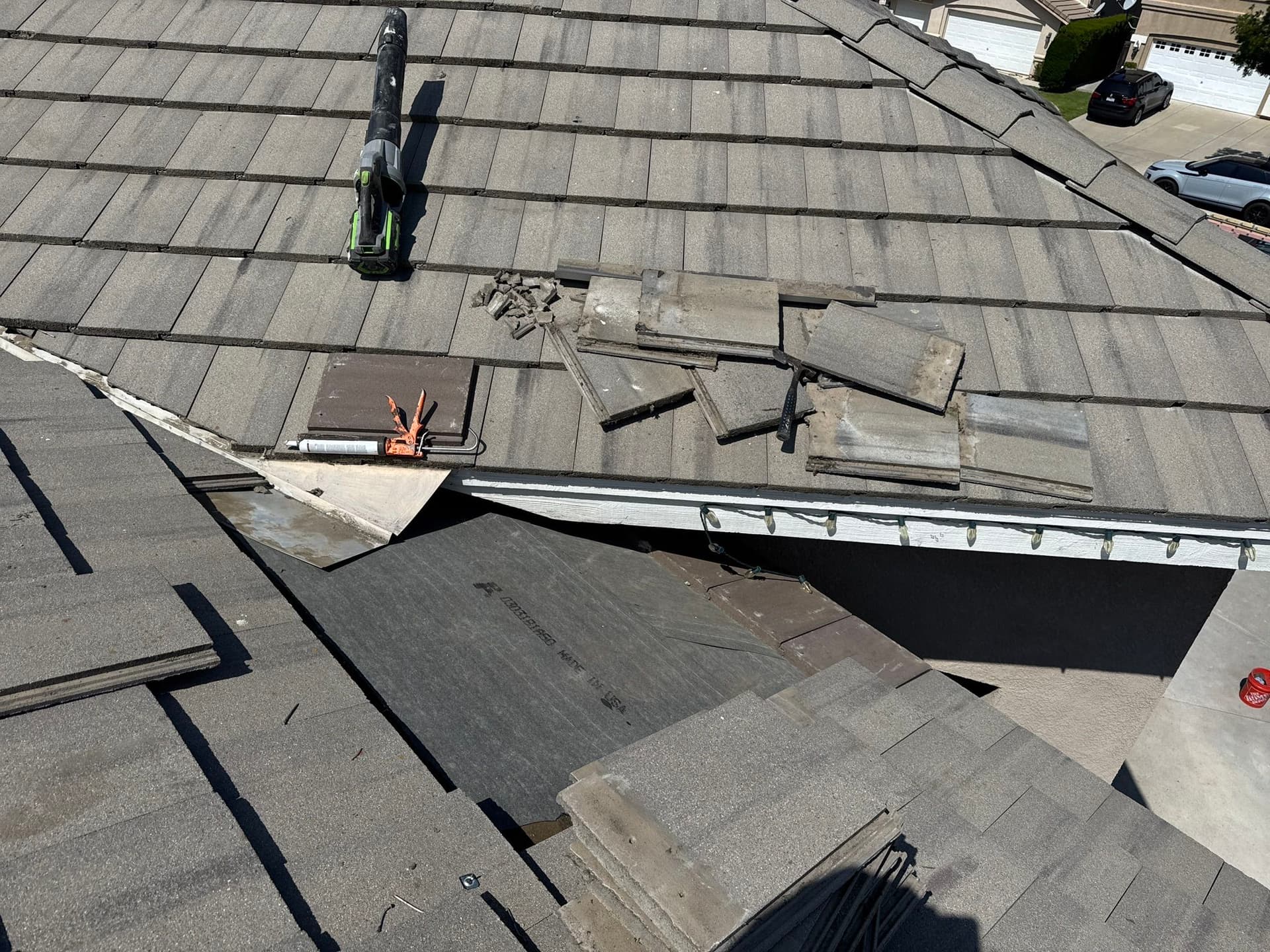 Gallery photos for Tile Roof Leak Repair - Missing Tiles, Blocked Valleys, Worn Underlayment: Image #2