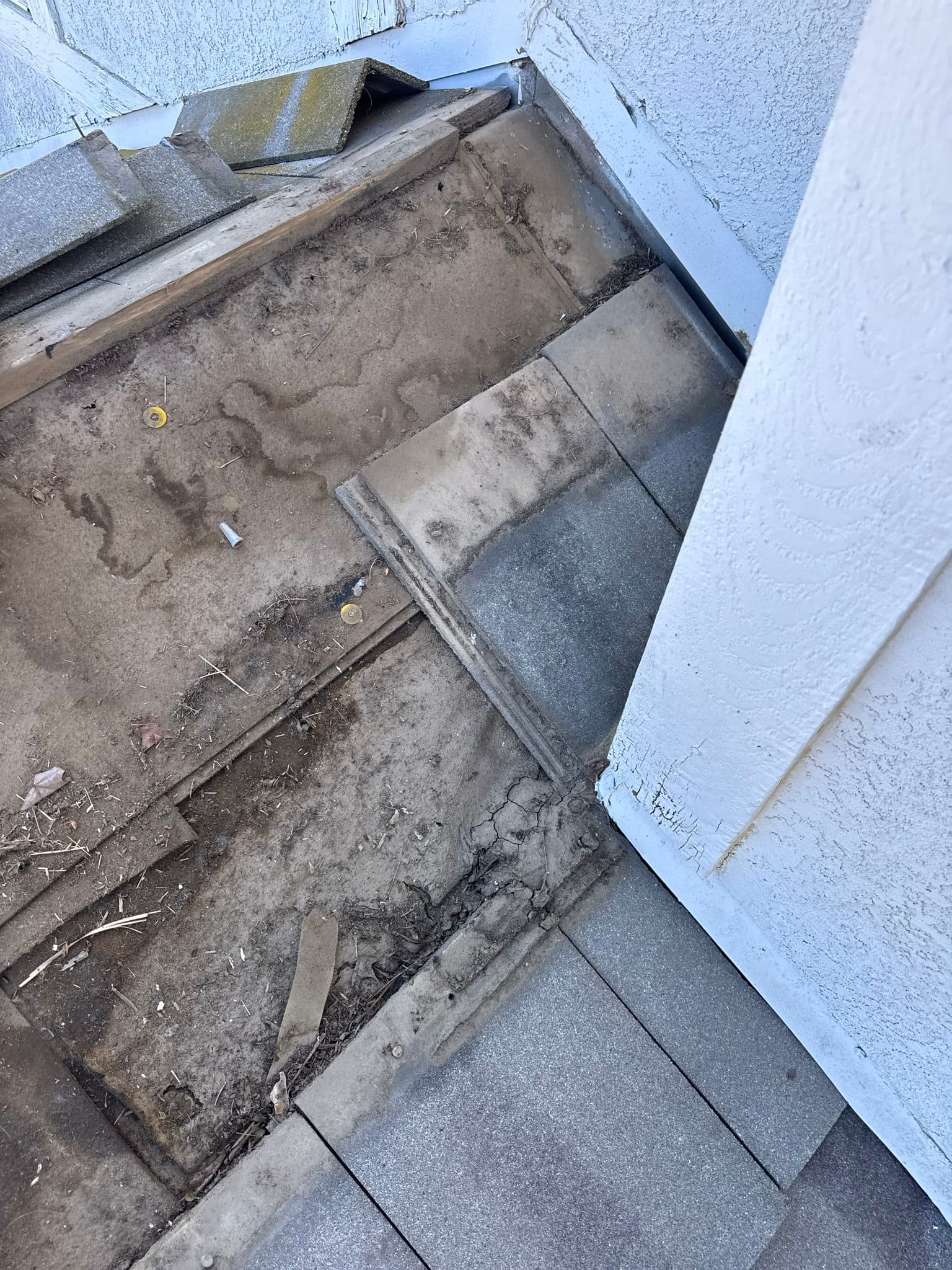 Gallery photos for Tile Roof Leak Repair with New Underlayment and Valley Reset: Image #1
