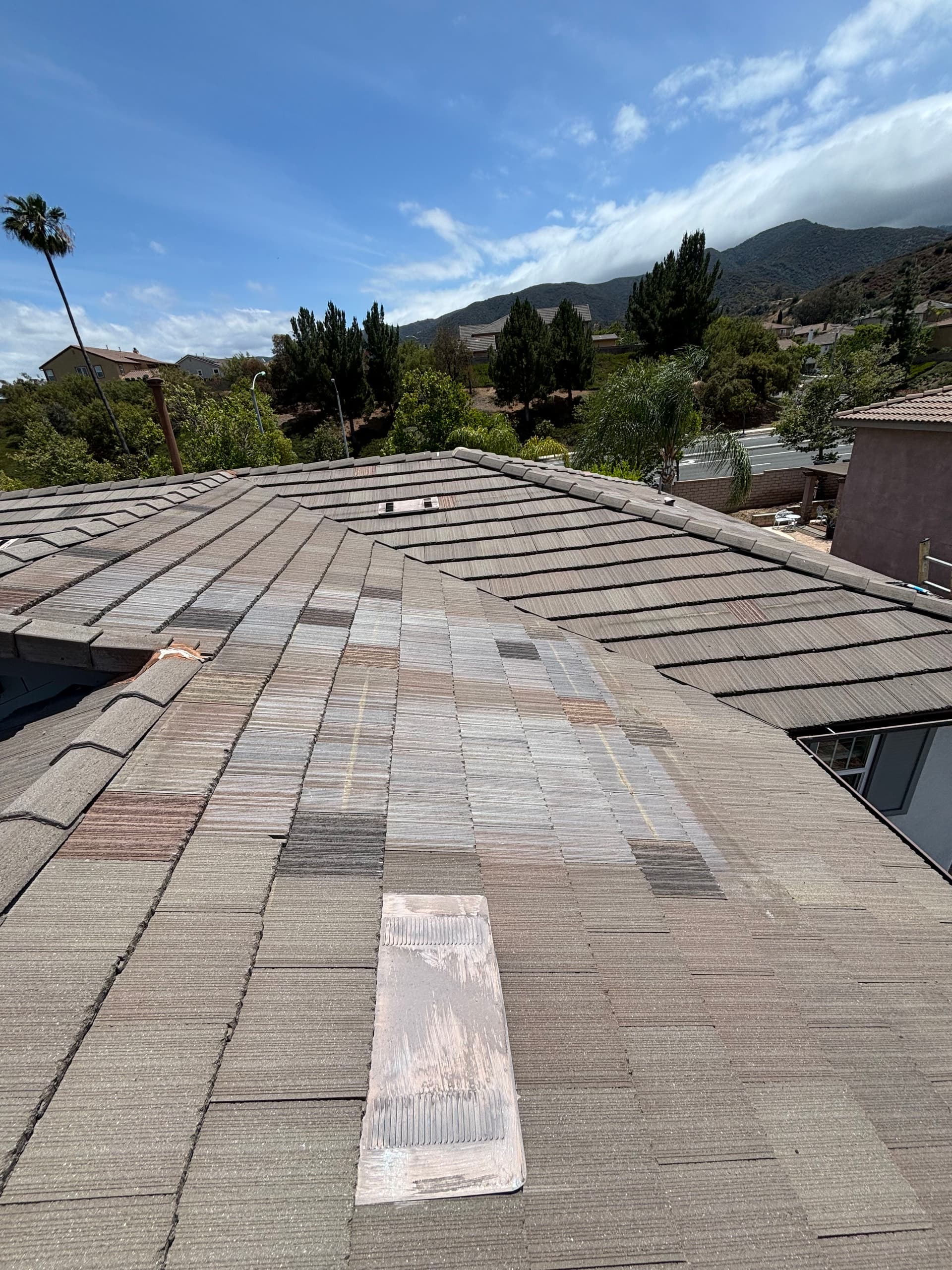 Gallery photos for 100 Broken Tiles Replaced on This Tile Roof Repair: Image #5