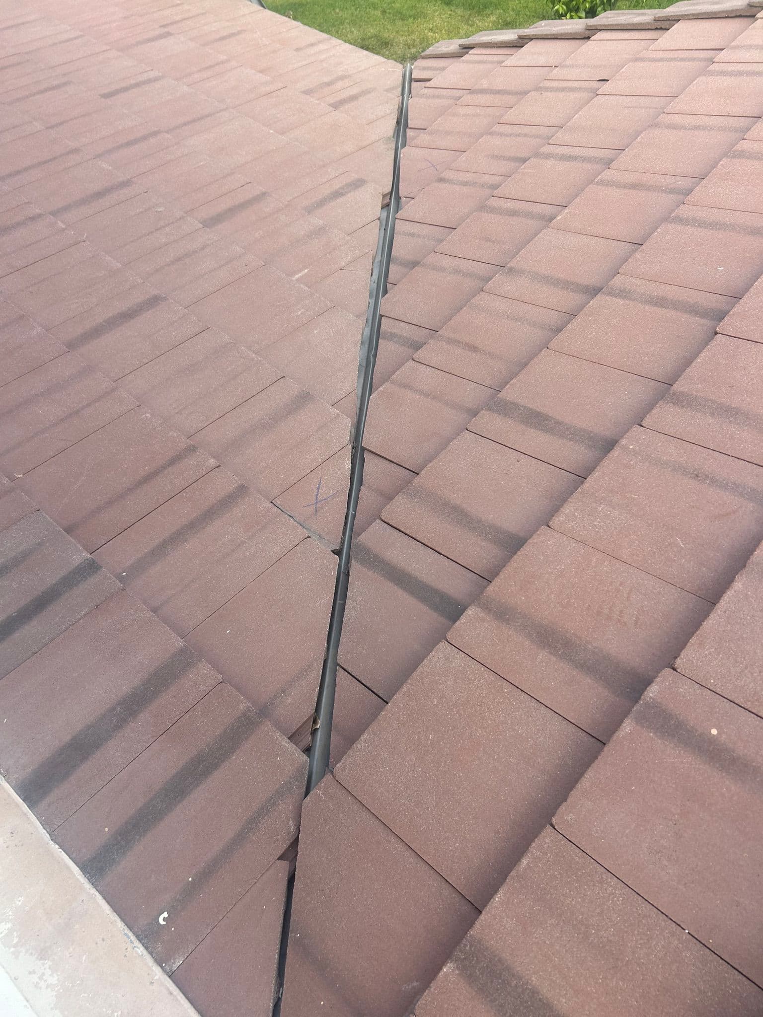 Gallery photos for Cracked Tiles and Failing Valleys - Tile Roof Repair Done Right: Image #4
